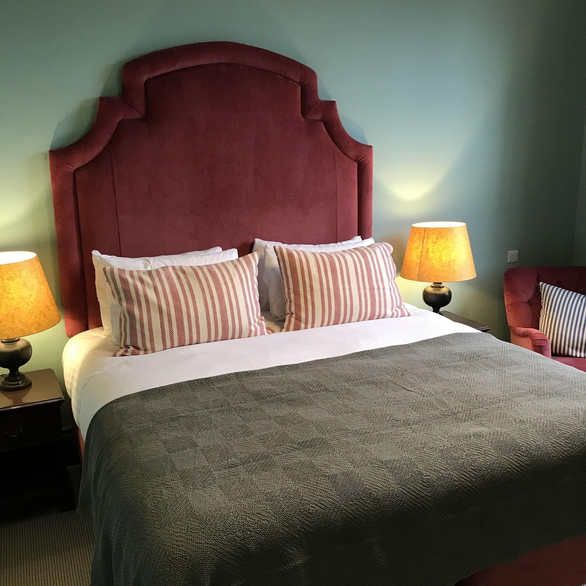 The Green Dragon Hotel เฮริฟอร์ด ภายนอก รูปภาพ