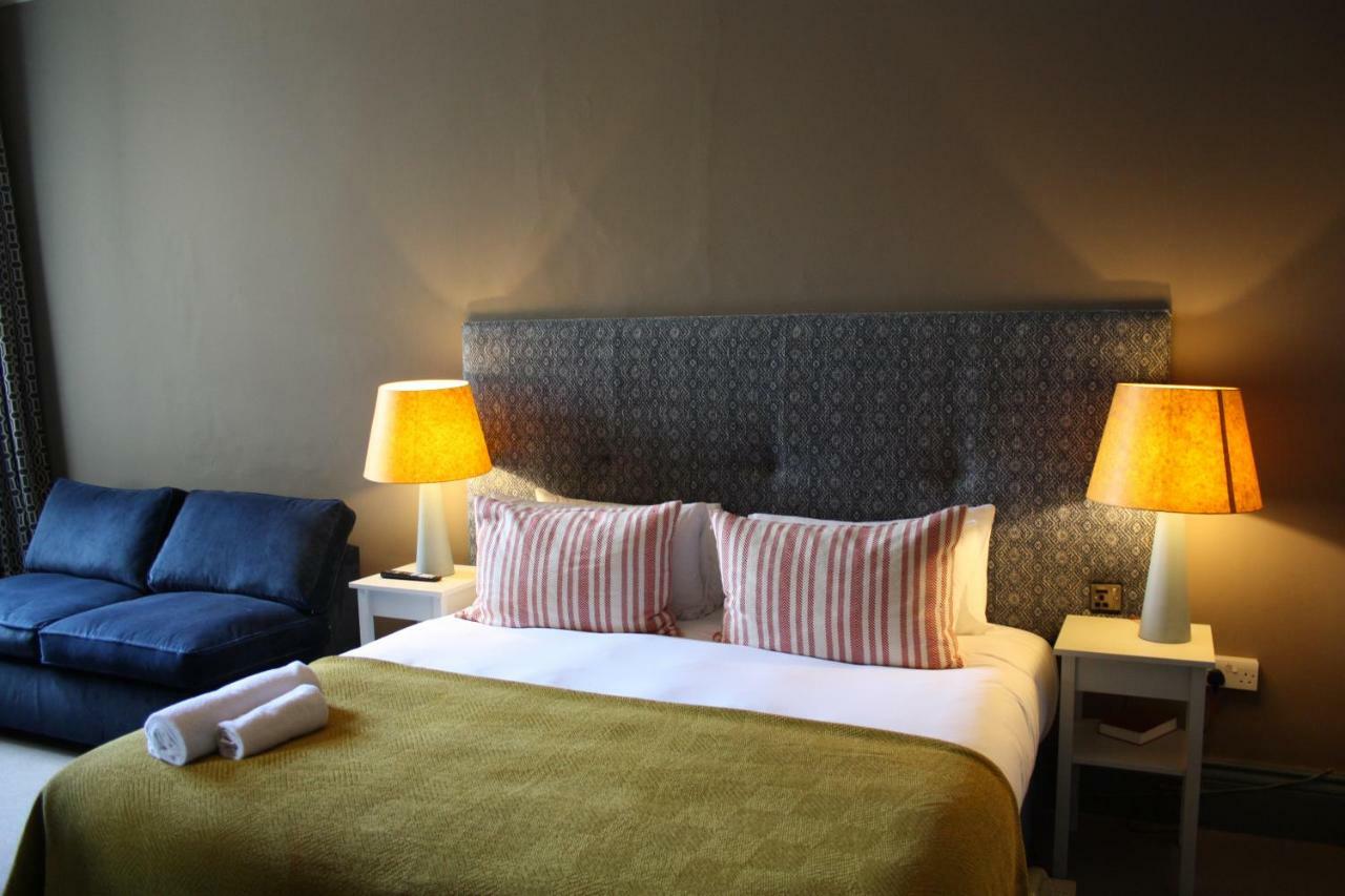 The Green Dragon Hotel เฮริฟอร์ด ภายนอก รูปภาพ